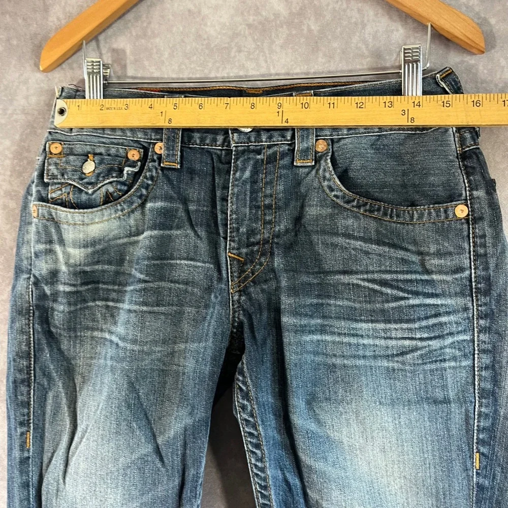 True Religion Cutoff Denim Shorts Mens 31 Blue Straight Raw Hem MNR859SY9 Casual